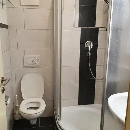 Townville Apartment